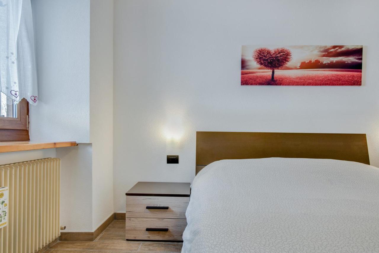 Cesa Crepaz Piccolo Apartment Canazei Luaran gambar